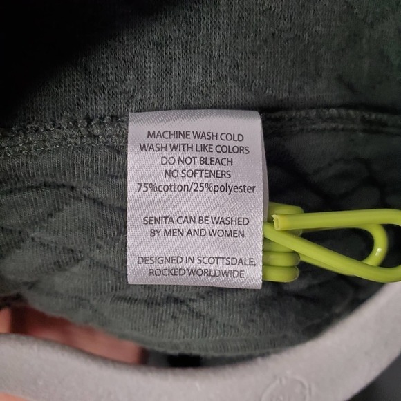 Senita Athletics hunter green quilted vest size M zip up - Picture 9 of 9